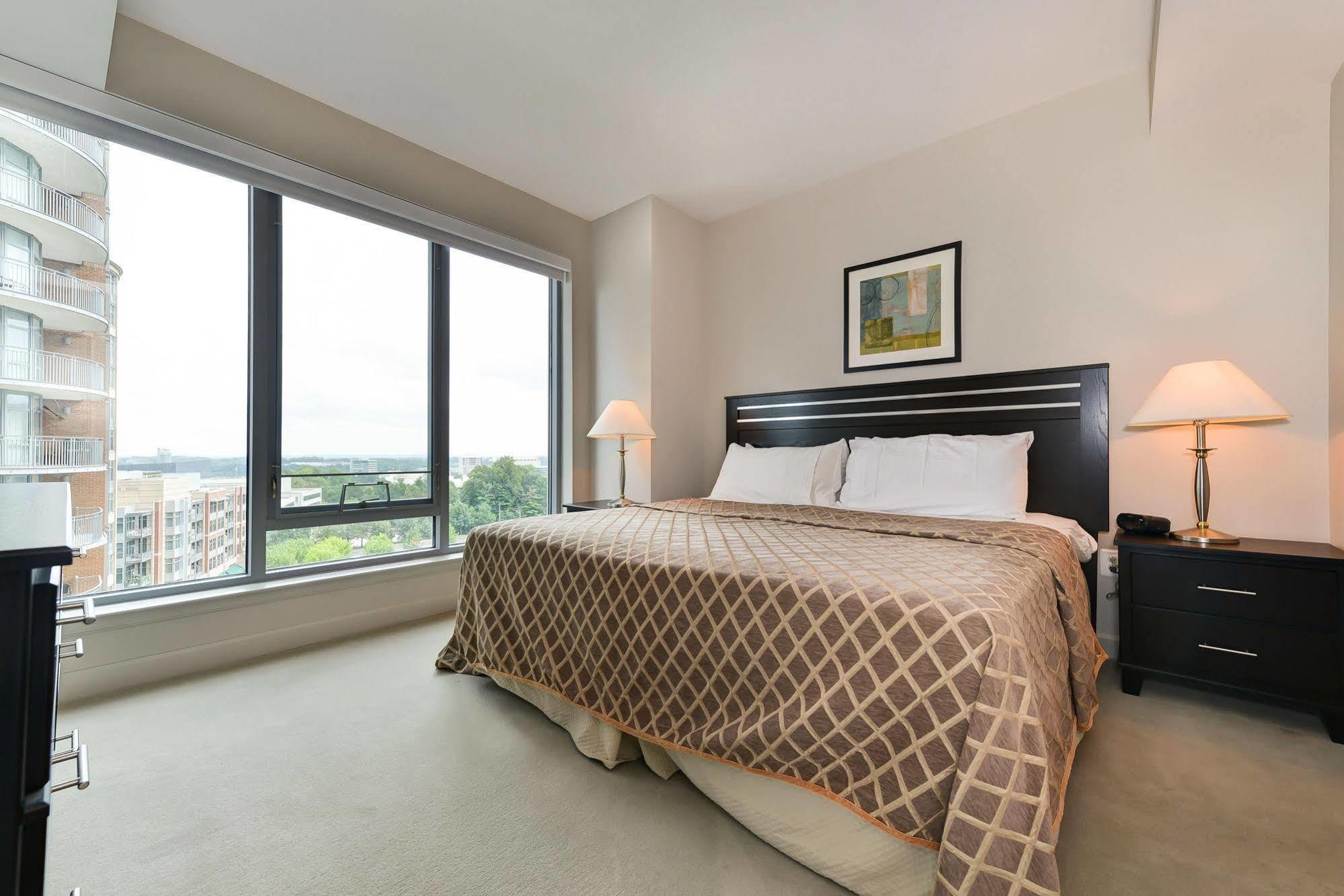 Hotel Ovation At Park Crest By Bridgestreet Tysons Corner Exterior foto